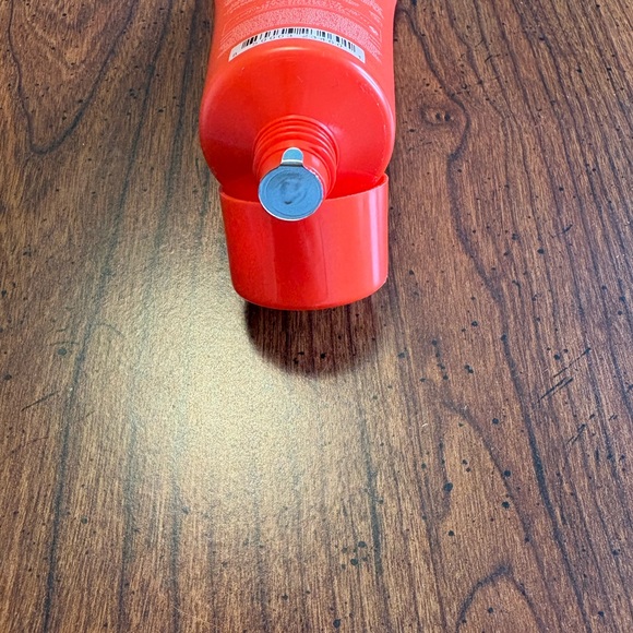 Tower 28 Daily Barrier Recovery Cream - Picture 3 of 3